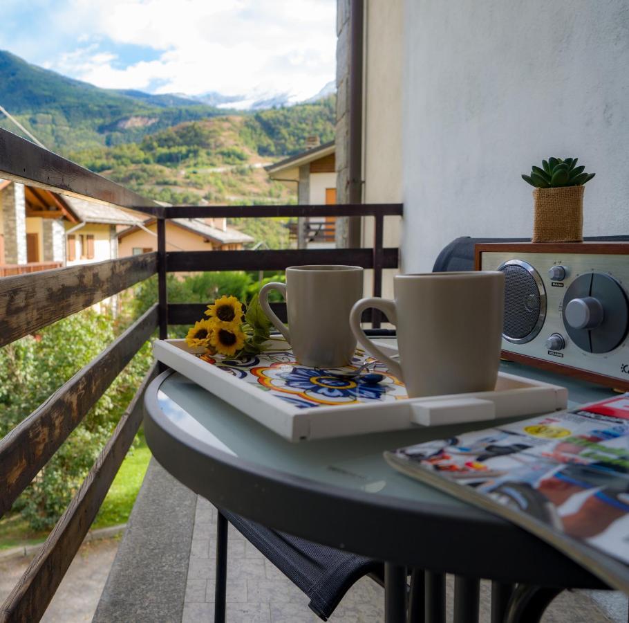Appartamento Ai Piedi Del Gran Paradiso Saint-Pierre Exterior foto